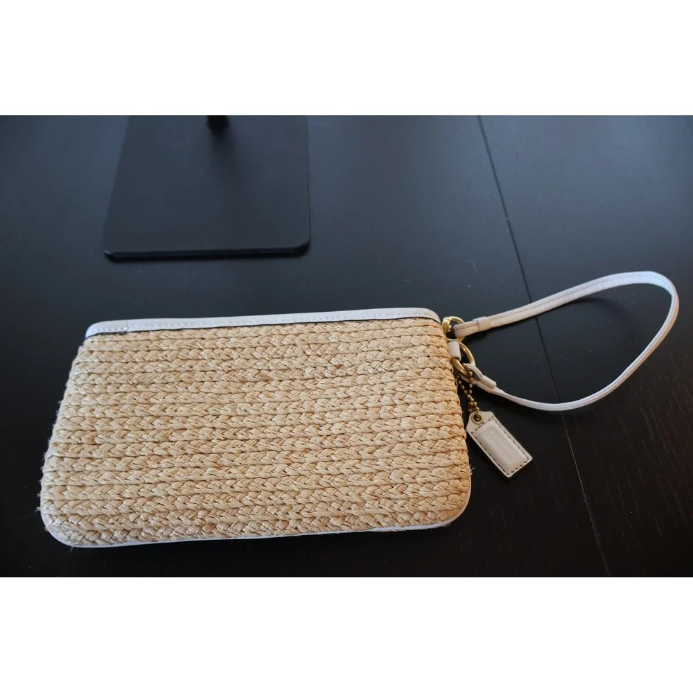 Coach Bleecker Straw Flower Wristlet White Leather Y2K Vintage
